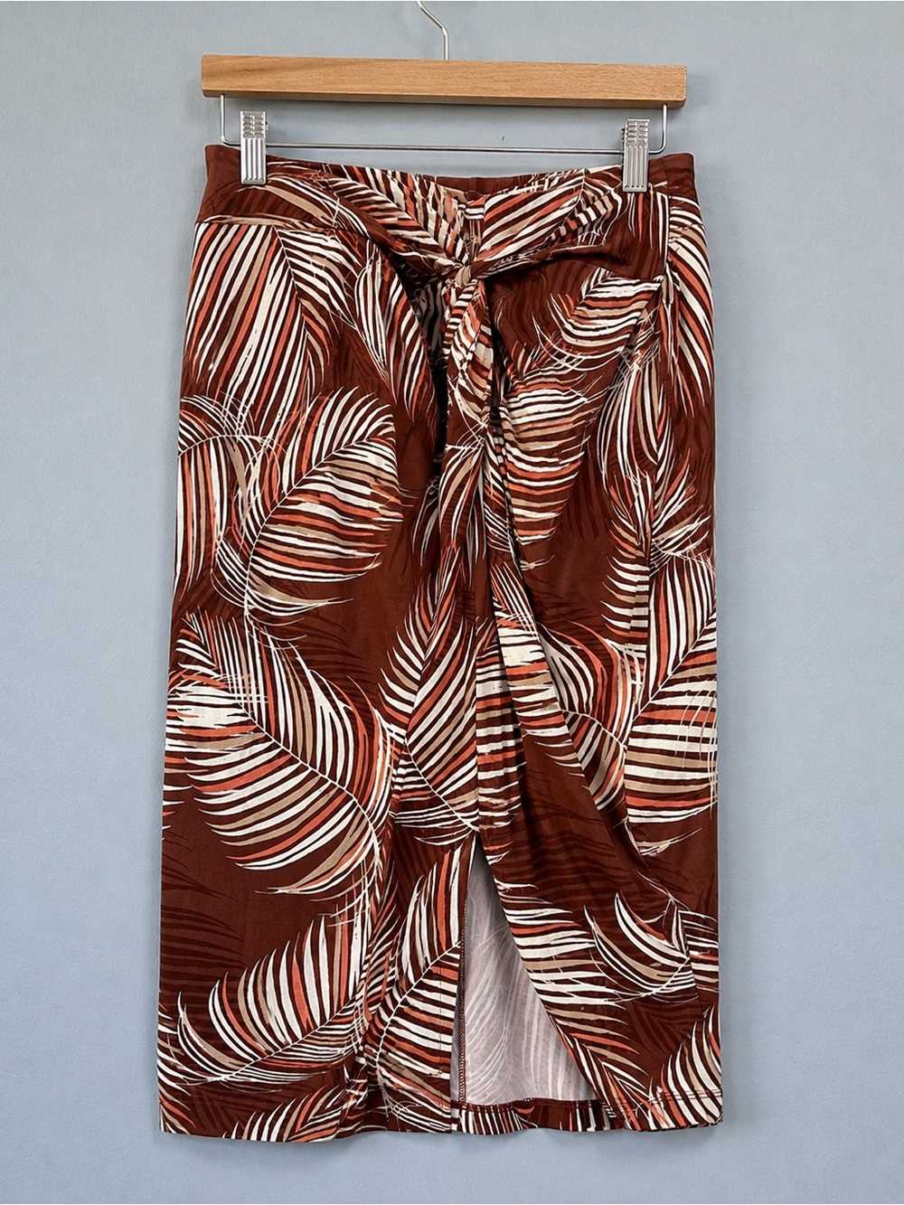 Liz Claiborne Mahogany Palm Tropical Pencil Skirt Large Knotted Front Slit